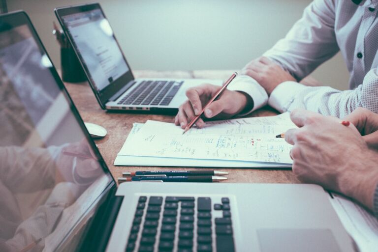 Upgrading Your License: The 2026 Push for a 4-Year Broker Requirement